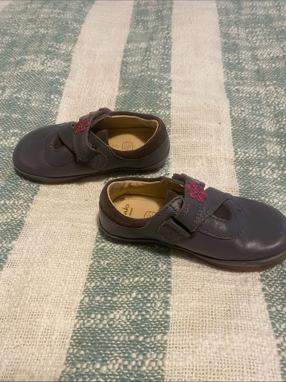 Clarks Navy and Pink Floral Strap Size 6